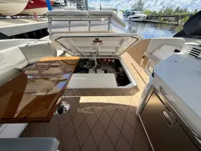 Thumbnail von Cruisers Yachts 42 GLS OB
