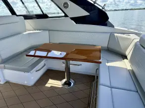 Thumbnail von Cruisers Yachts 42 GLS OB