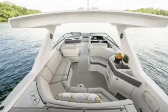 Thumbnail von Sea Ray SLX 310 Dıştan Takma