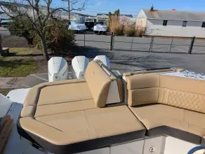 Thumbnail von Sea Ray SLX 400 Außenborder