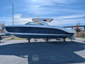 Thumbnail von Sea Ray SLX 400 Außenborder