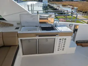 Thumbnail von Sea Ray SLX 400 Außenborder