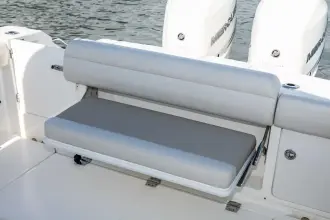 Thumbnail von Boston Whaler 330 Outrage
