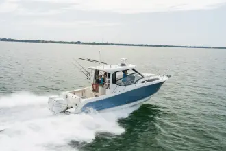 Thumbnail von Boston Whaler 325 Conquest