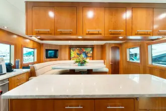 Thumbnail von Hatteras 	100 Motor-Yacht MAGIC