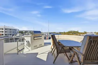Thumbnail von Cheoy Lee 95 Motor-Yacht FOOTLOOSE