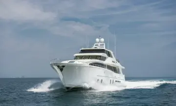 Thumbnail von Cheoy Lee 95 Motor-Yacht FOOTLOOSE
