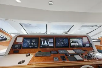 Thumbnail von Cheoy Lee 95 Motor-Yacht FOOTLOOSE