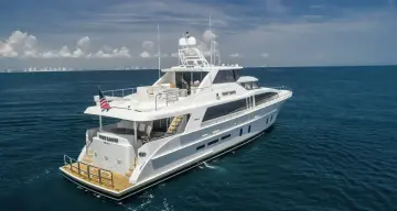 Thumbnail von Cheoy Lee 95 Motor-Yacht FOOTLOOSE
