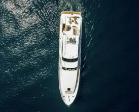 Thumbnail von Cheoy Lee 95 Motor-Yacht FOOTLOOSE
