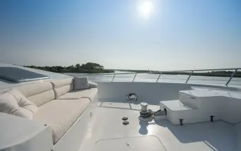 Thumbnail von Cheoy Lee 95 Motor-Yacht FOOTLOOSE