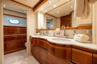 Thumbnail von Ferretti Yachts 94 Yüksek Kaptan Köşkü DREAMCHASER