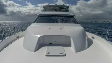 Thumbnail von Hatteras 80 Enclosed Bridge Skylounge Gallopin