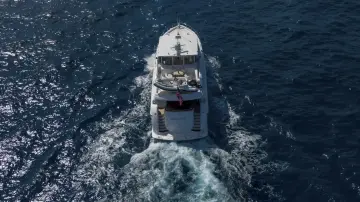 Thumbnail von Hatteras 80 Enclosed Bridge Skylounge Gallopin