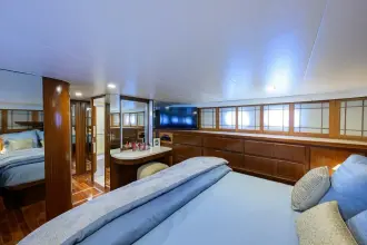Thumbnail von Hatteras 78 Cockpit Motor Yacht FOREVER YOUNG