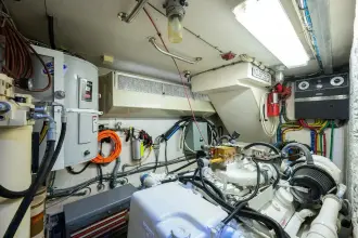 Thumbnail von Hatteras 78 Cockpit Motor Yacht FOREVER YOUNG