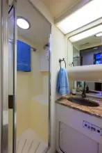 Thumbnail von Hatteras 78 Cockpit Motor Yacht FOREVER YOUNG