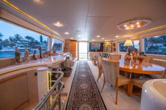 Thumbnail von Lazzara Yachts 76 Skylounge Dare to Dream