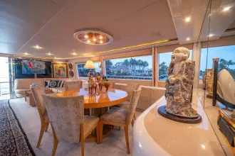 Thumbnail von Lazzara Yachts 76 Skylounge Dare to Dream