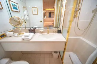 Thumbnail von Lazzara Yachts 76 Skylounge Dare to Dream