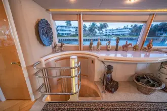 Thumbnail von Lazzara Yachts 76 Skylounge Dare to Dream