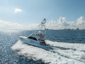 Thumbnail von Viking 68 Convertible LÄUFT ÜBER