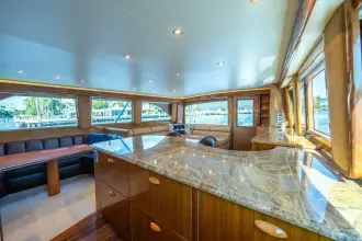 Thumbnail von Viking 68 Convertible LÄUFT ÜBER