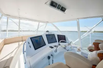 Thumbnail von Ocean Yachts 64 Convertible Love Boat