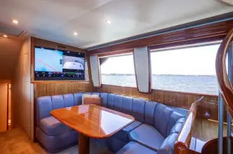Thumbnail von Viking 64 Enclosed Bridge High Life