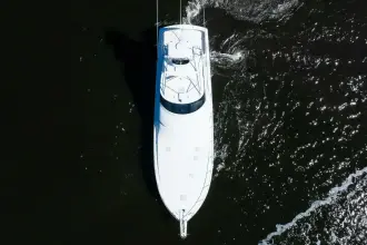 Thumbnail von Viking 64 Enclosed Bridge High Life