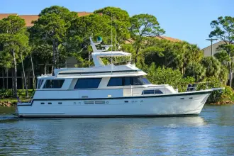 Hatteras 63 Motor Yacht Phantom