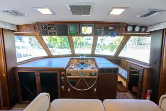 Thumbnail von Hatteras 63 Motor Yacht Phantom