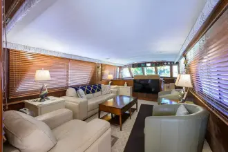 Thumbnail von Hatteras 63 Motor Yacht Phantom