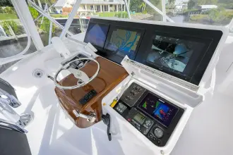 Thumbnail von Hatteras GT63 Reelin N Dealin