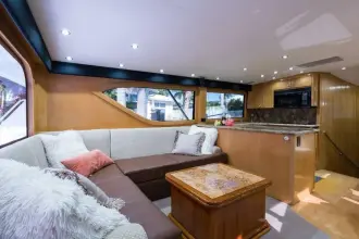 Thumbnail von Hatteras 60 Convertible SALT RUSH