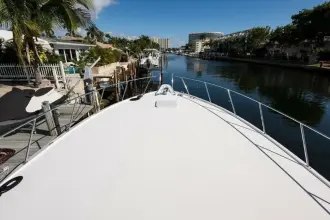 Thumbnail von Hatteras 60 Convertible SALT RUSH