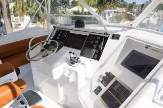 Thumbnail von Hatteras 60 Convertible SALT RUSH