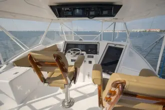 Thumbnail von Hatteras 60 Convertible Reel Hook Up