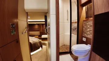 Thumbnail von Sea Ray 590 Fly Bridge INCOGNITO