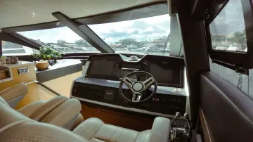 Thumbnail von Sea Ray 590 Fly Bridge INCOGNITO