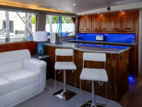 Thumbnail von Viking 58 Convertible BAREFOOT