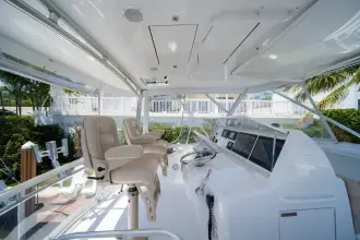 Thumbnail von Hatteras 54 Convertible OHANA
