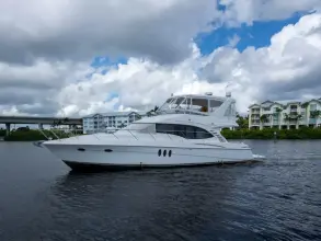 Silverton 52 Ovation IMMERSED