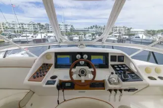 Thumbnail von Silverton 52 Ovation IMMERSED