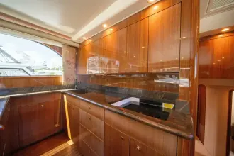 Thumbnail von Viking 52 Convertible WEISS PERLE