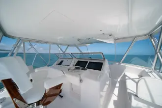 Thumbnail von Viking 52 Convertible WEISS PERLE