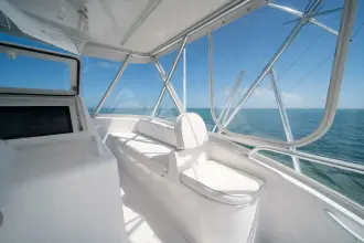Thumbnail von Viking 52 Convertible WEISS PERLE