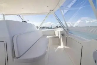 Thumbnail von Viking 52 Convertible FIVE TOES