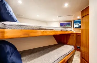 Thumbnail von Viking 48 Convertible Dorothy Marie