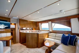 Thumbnail von Viking 48 Convertible Dorothy Marie